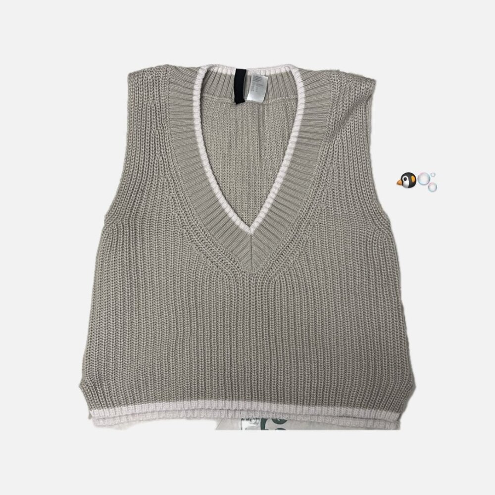 [LIKE NEW!] Cream V-Neck Knitwear Sweater Vest